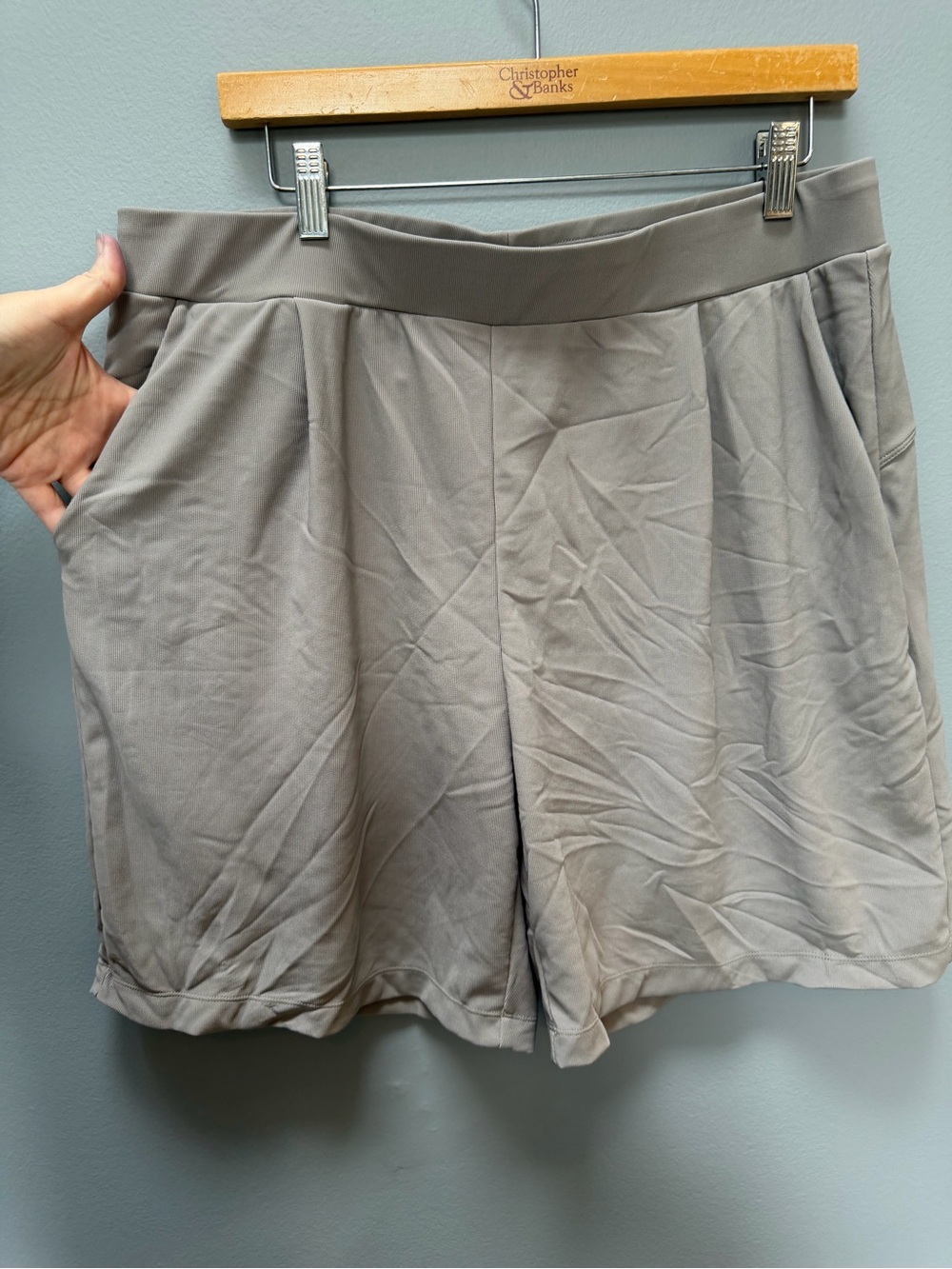 HALARA Taupe Wide-Leg Pull-On Shorts - Picture 3 of 6